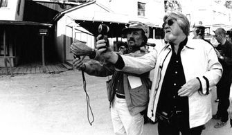 László Kovács and Vilmos Zsigmond in No Subtitles Necessary: Laszlo & Vilmos (2008)