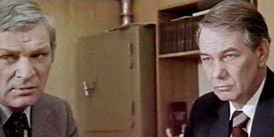 Yuriy Kayurov and Pyotr Velyaminov in Nochnoye proishestviye (1981)