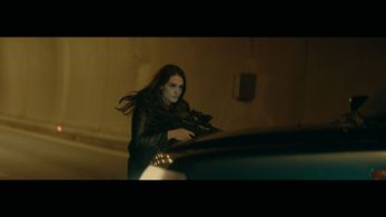 Esra Bilgiç in Adanis: Kutsal Kavga (2022)