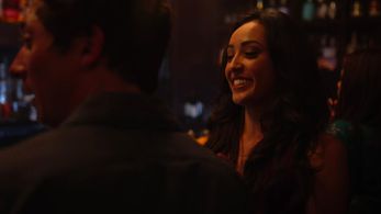 Lip Gallagher (Jeremy Allen White) & Mimi (Cassie Hernandez) - Shameless: 