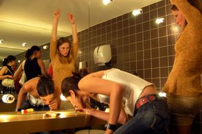 Julie Fournier and Zoé Mikuleczky in Snow White (2005)