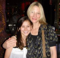 Holly and Cate Blanchett, War of the Roses, 2009