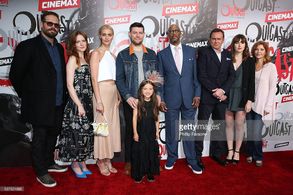 Reg E. Cathey, Patrick Fugit, Philip Glenister, Melinda McGraw, Wrenn Schmidt, Kate Lyn Sheil, Julia Crockett, and Madel