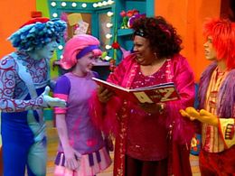 Jackie Richardson, Lisa Lennox, Chad McNamara, and Jonny Wexler in The Doodlebops (2004)
