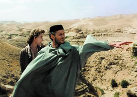 Viktor Rakov and Anastasiya Vertinskaya in Master i Margarita (2006)