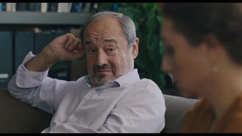 Viktor Preiss in Mothers (2021)