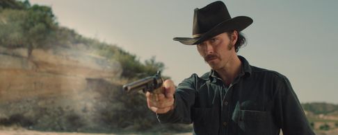 Danny Shayler as VERNE RYLES in GUNFIGHT AT DRY RIVER