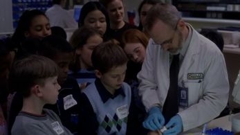 Zeljko Ivanek and Sage Testini in Touching Evil (2004)