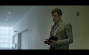 from HOUSE OF CARDS, Season 5 episode 2