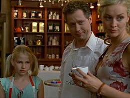 Jörn Knebel, Verena Mundhenke, and Katherina Unger in The Peppercorns (1999)