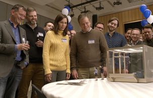 Matt Damon, Jason Sudeikis, Maribeth Monroe, and Kristen Wiig in Downsizing (2017)