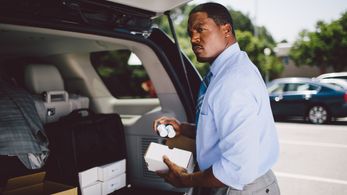 T.C. Stallings in War Room (2015)