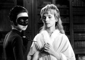 Francine Bergé and Edith Scob in Judex (1963)