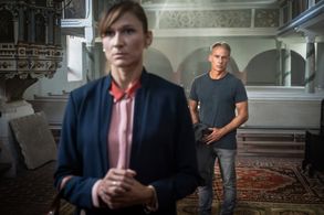 Marco Girnth and Julischka Eichel in Leipzig Homicide: Fürchte dich nicht (2024)