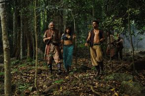 Manu Bennett, Holly Brisley, and Terrence Antoniak in Sinbad and the Minotaur (2011)