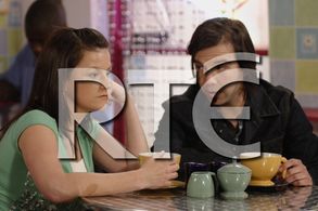 Actors Georgina McKevitt (left) as Laurie Manning, and José Mantero as Patrick Moloney in Scene 2 from Episode 95 (Serie