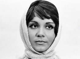 Valentina Malyavina in Krasnaya ploshchad (1970)