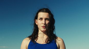 Doroteja Nadrah in History of Love (2018)