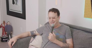 Joe DeRosa in Taste Buds (2020)