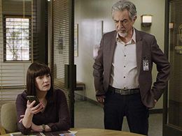 Joe Mantegna and Paget Brewster in Criminal Minds (2005)