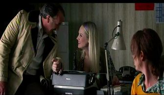 Nicky Ladanowski, Olivia Colman, Robert Horwell in 'Consuming Passion' BBC