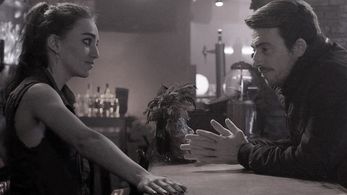 Sicarivs. Still. Nahia Laiz, Victor Clavijo.