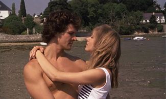 Frédéric van den Driessche and Charlotte Véry in A Tale of Winter (1992)