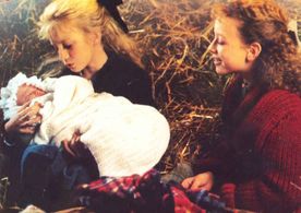 Sarah Polley and Gema Zamprogna in Avonlea (1990)