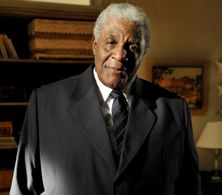 Tony Tornado in Amor Eterno Amor (2012)