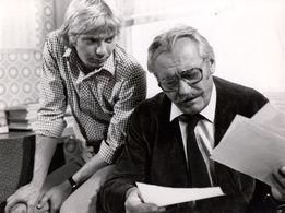 Jirí Sovák and Miroslav Vladyka in My vsichni skolou povinní (1984)