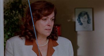 Lola Cardona in Tie Me Up! Tie Me Down! (1989)