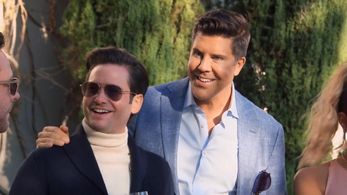 Fredrik Eklund and Josh Flagg in Million Dollar Listing Los Angeles (2006)