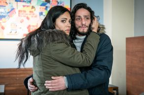 Burak Yigit and Nilam Farooq in Leipzig Homicide (2001)