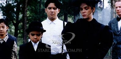 Jaclyn Jose, Tom Taus, and Chuckie Dreyfus in Cedie (1996)