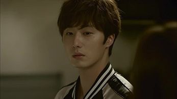 Il-Woo Jung in Cinderella and the Four Knights (2016)