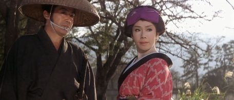 Yukiji Asaoka and Jûshirô Konoe in Zatoichi Challenged (1967)