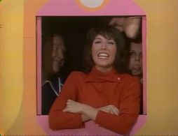 Lily Tomlin, Glen Ash, Ruth Buzzi, and Nancie Phillips in Rowan & Martin's Laugh-In (1967)