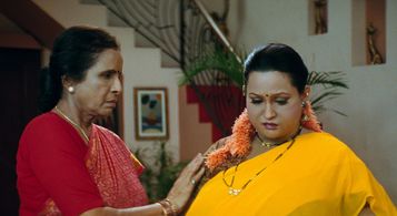 Usha Nadkarni and Trupti Bhoir in Agadbam (2010)