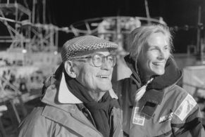 Dino De Laurentiis in U-571 (2000)