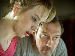 Natalya Shchukina and Oleg Yankovskiy in Come Look at Me (2001)