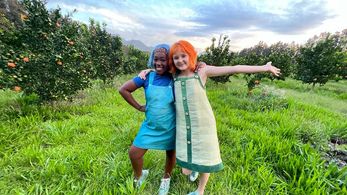 Lily Fisher and Kylie Ashfield. One Piece/ Netflix 2023