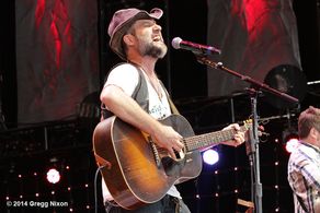 Playing Farm Aid 2014