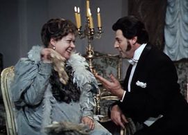 Alina Pokrovskaya and Aleksandr Shirvindt in Troe v lodke, ne schitaya sobaki (1979)