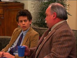 Griffin Frazen and Richard Riehle in Grounded for Life (2001)