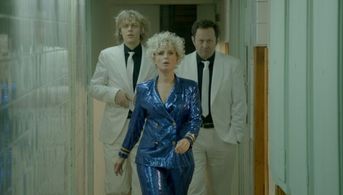 Kinga Preis, Andrzej Konopka, and Jakub Gierszal in The Lure (2015)