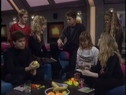 Dominic Arnold, Daniel Beales, Suzy Cooper, Karen Murden, and Nicola Wright in Jupiter Moon (1990)