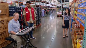 Andrew Patrick Ralston and Constance Wu in Fresh Off the Boat (2015)