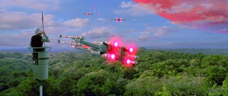 Lorne Peterson in Star Wars: Episode IV - A New Hope (1977)