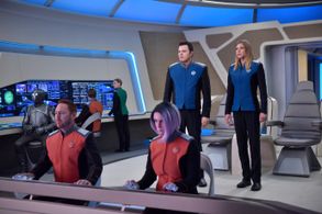 Scott Grimes, Seth MacFarlane, Adrianne Palicki, and Mark Jackson in The Orville (2017)