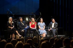 The stars of ABC’s Emmy Award-winning daytime drama “General Hospital” returned to Elvis Presley’s Graceland for a secon